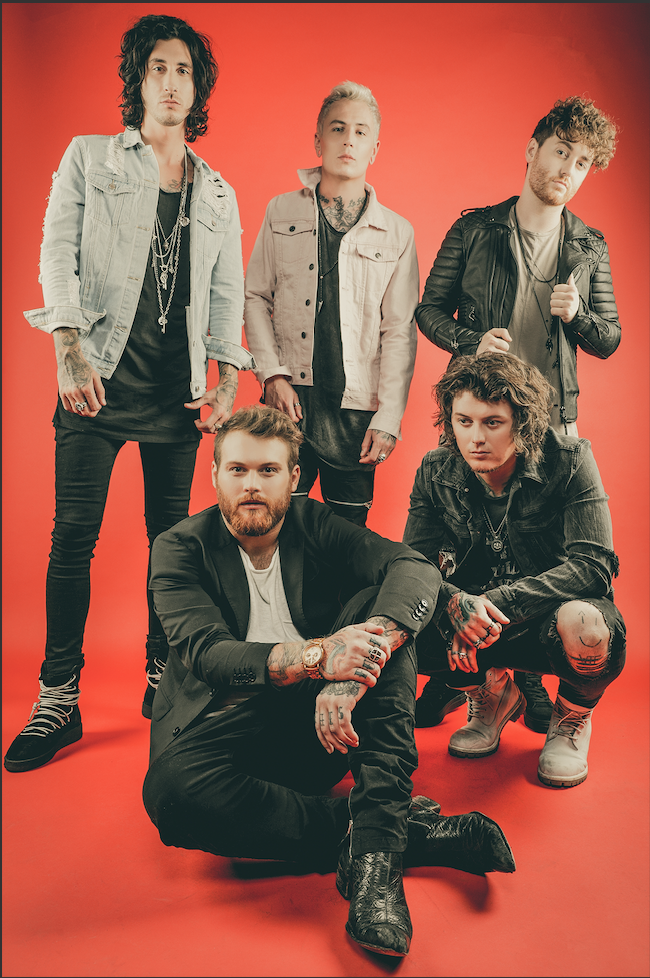 Vultures Fly In With Asking Alexandria Maximum Volume Music Em dezembro de 2009, asking alexandria anunciou que eles iriam começar a trabalhar no segundo. maximum volume music